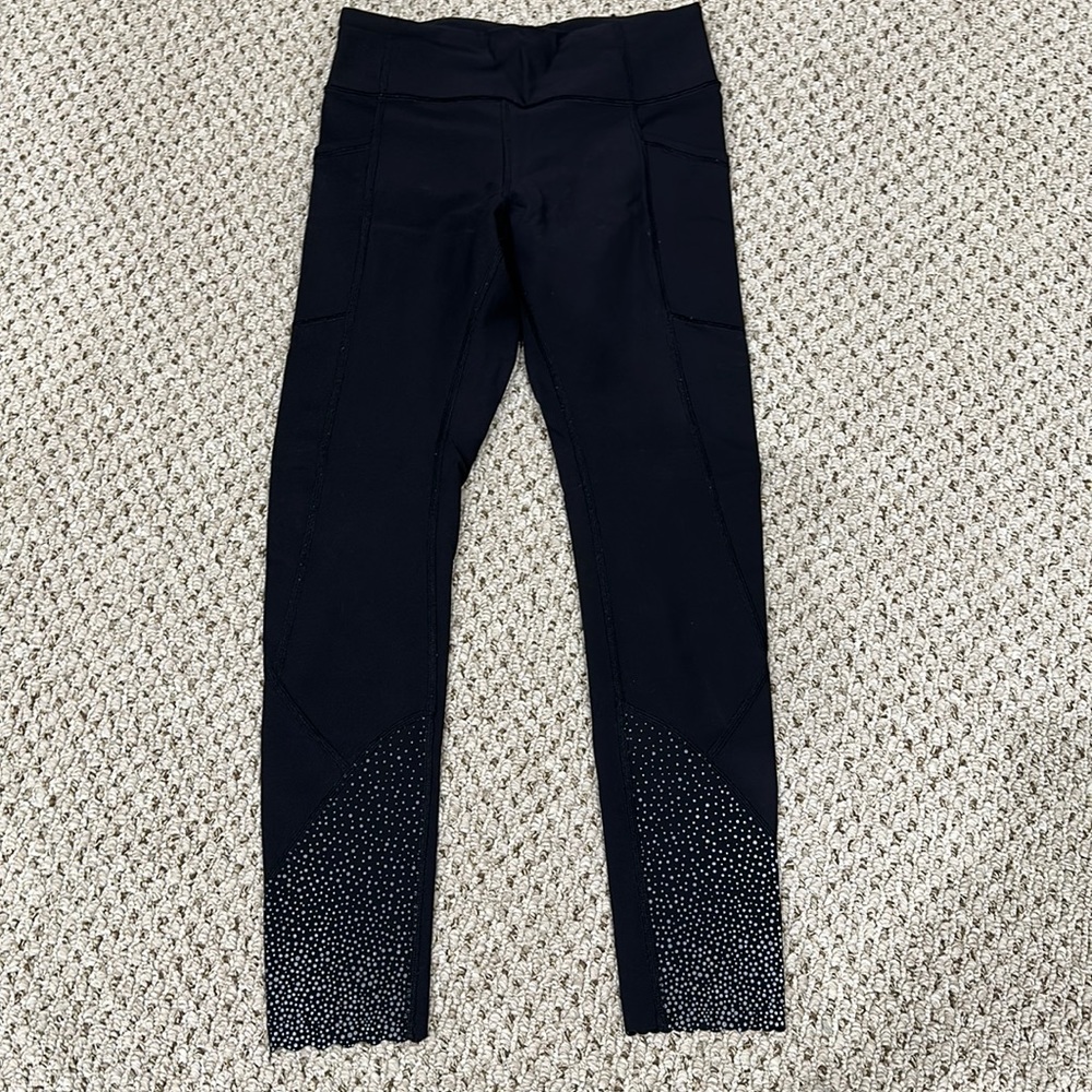 Lululemon high-rise tight stuff leggings, women’s size 2